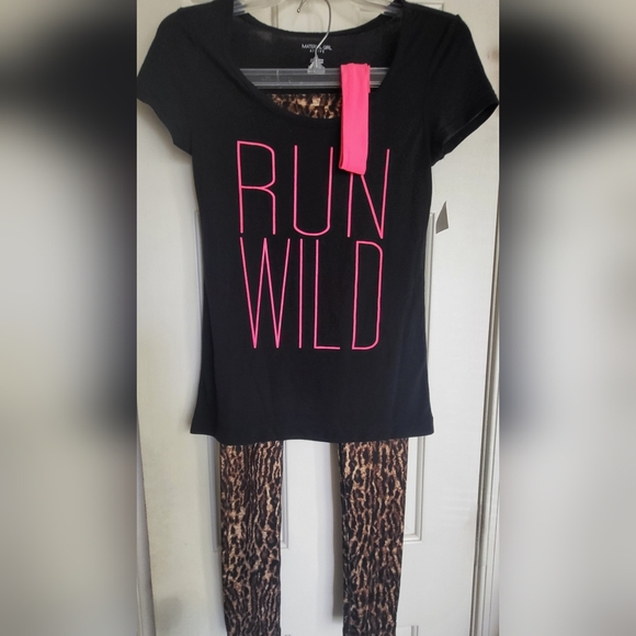 Material Girl Women's Activewear 3 Pc Set- Tee/Leggings/Headband - Picture 2 of 8